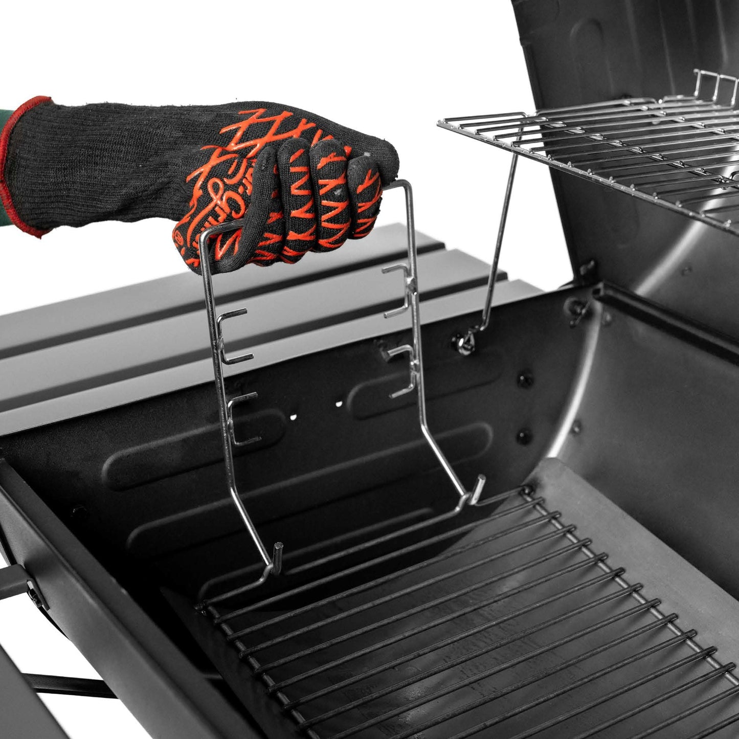 Ex-Display Char-Griller Smokin' Pro™ Barrel Grill and Offset Smoker