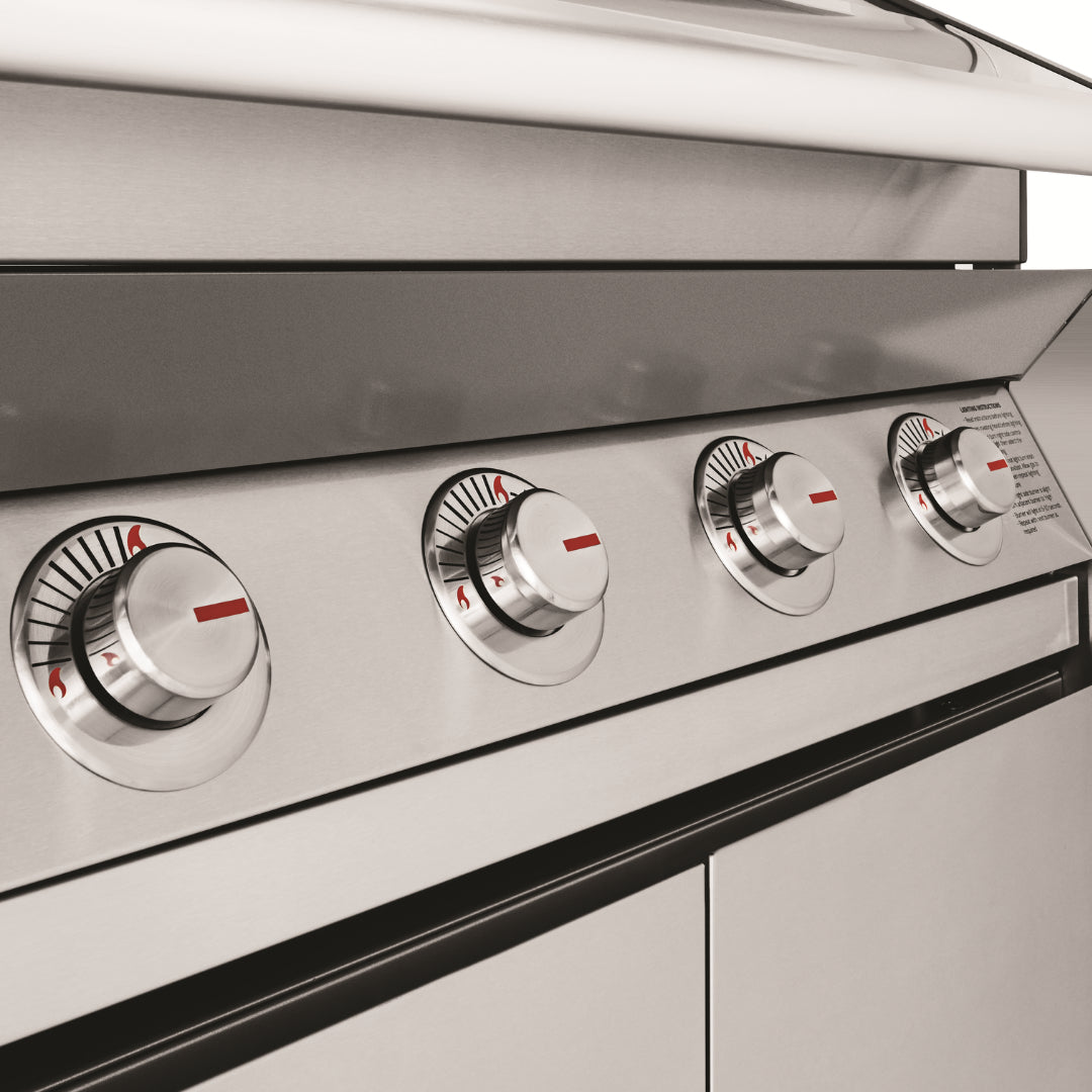 Ex-Display Beefeater 1600S 4 Burner BBQ & Side Burner Trolley