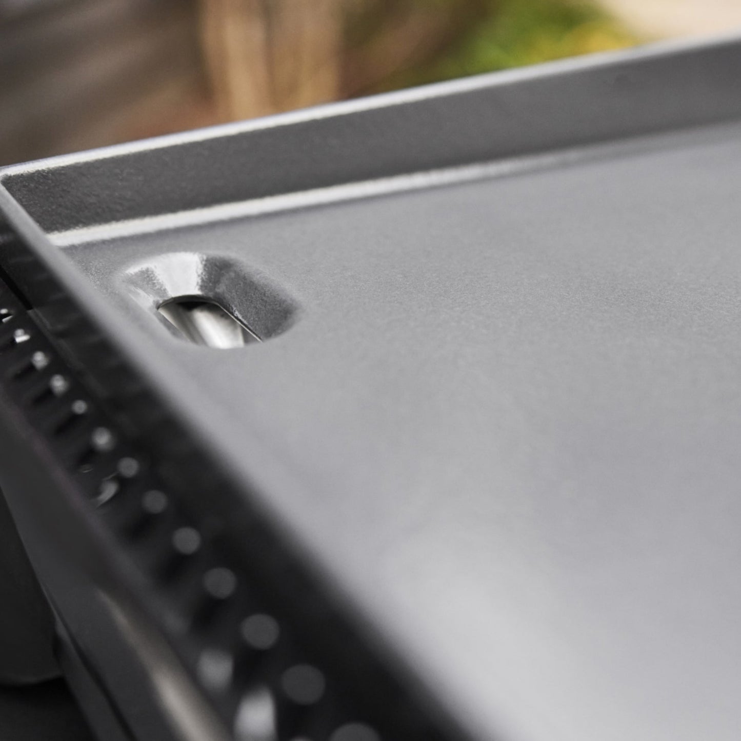 Ex-Display Weber Slate GP 56cm Premium Griddle