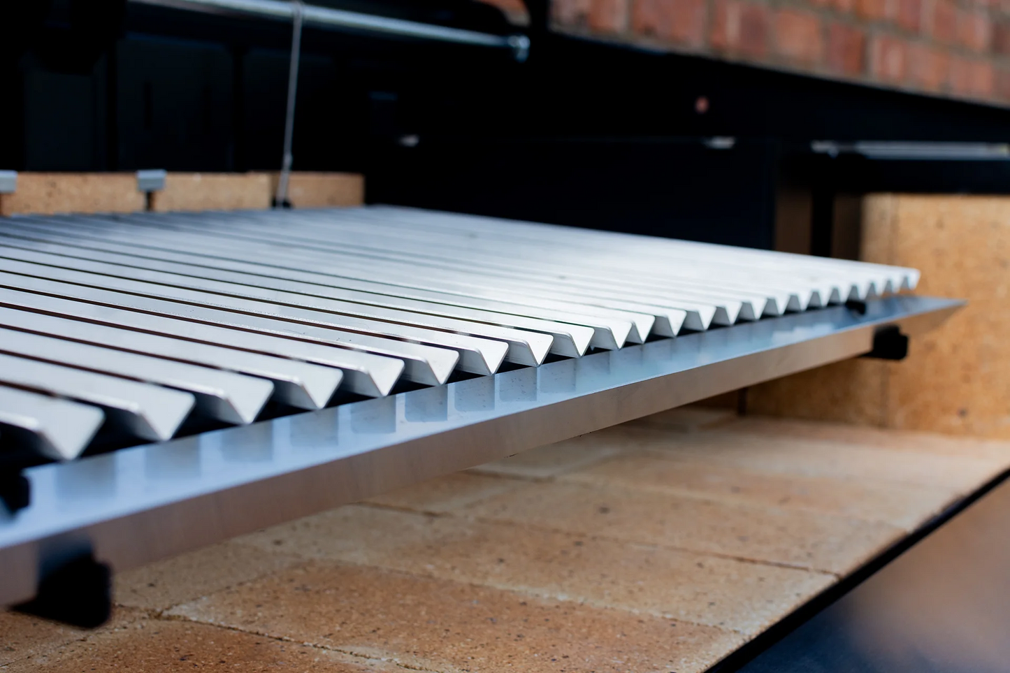 Flamery V-Groove Grill