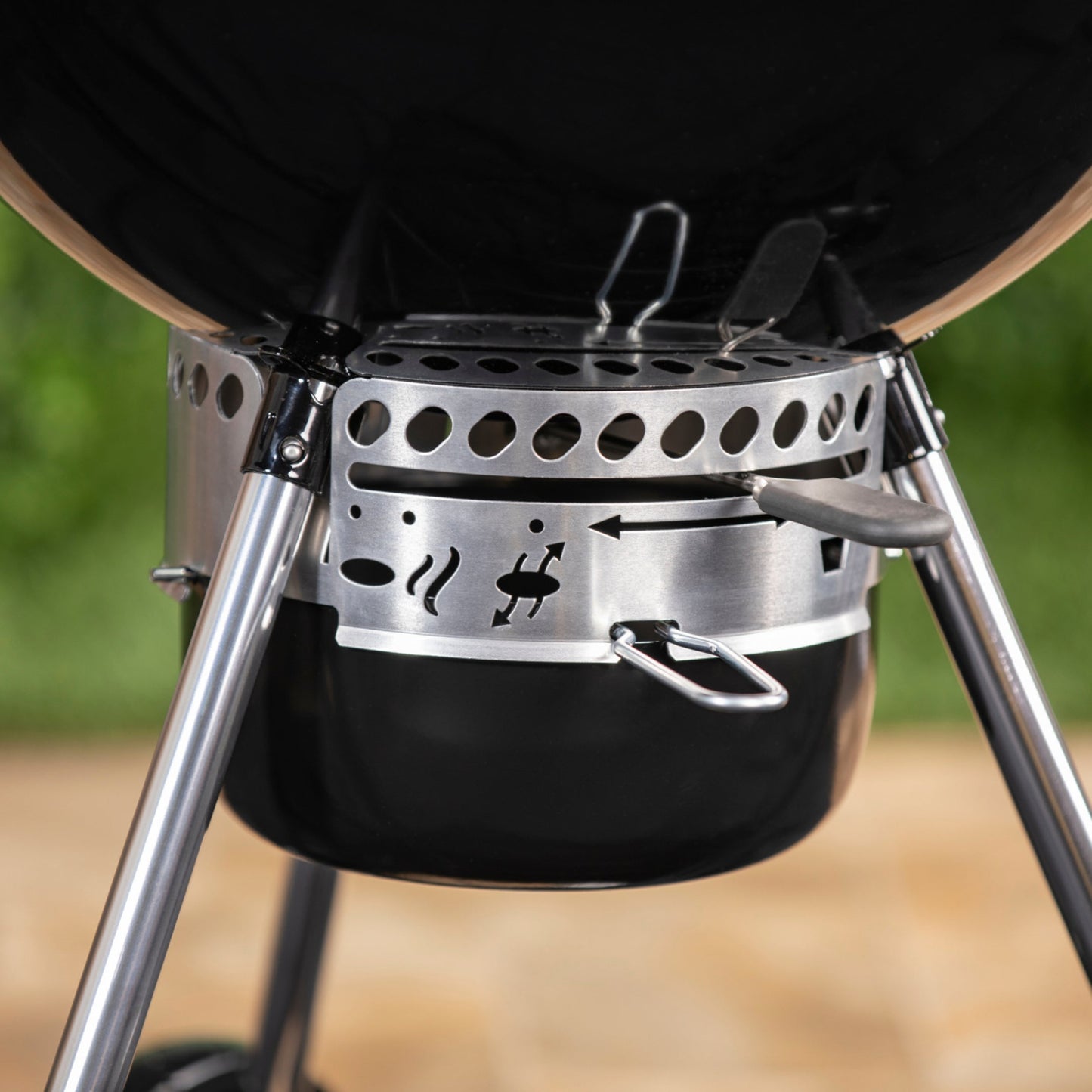 Weber Master-Touch GBS Premium E-5775 Charcoal Barbecue 57cm
